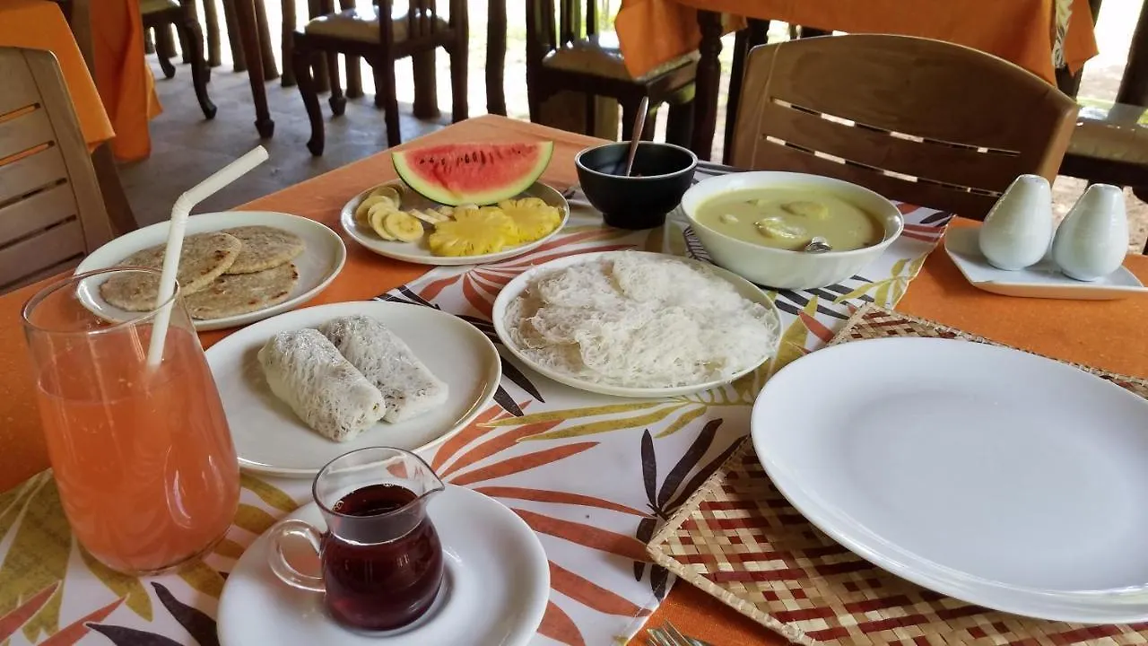 Sigiri Holiday Villa Sigiriya 0*,